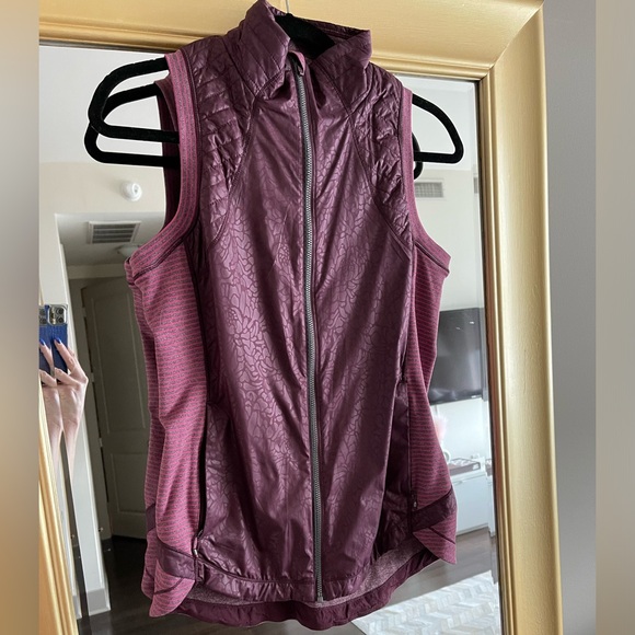 Lululemon Rebel Runner Vest - Picture 10 of 10